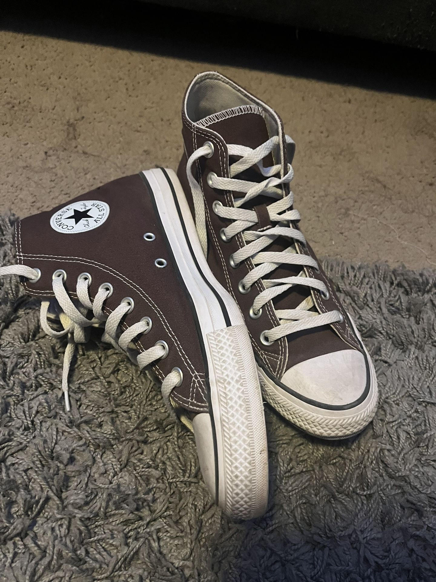 Brown Converse Hightop Size 9.5