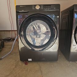 Samsung Washing and Drying Machine