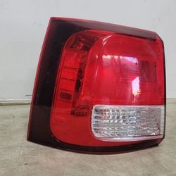 2014 2015 KIA SORENTO LEFT DRIVER SIDE TAIL LIGHT OEM QUARTER PANEL MOUNTED