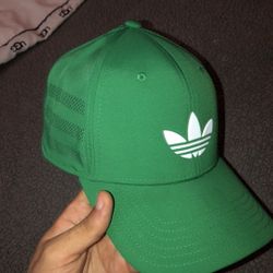 Adidas Cap 🧢 For Sale!!🔥📲✅