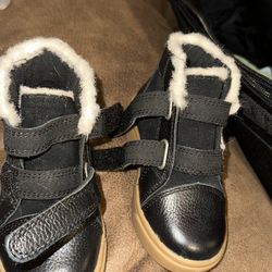 Ugg toddler boy winter boots 