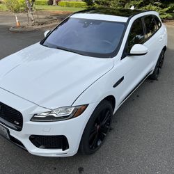 2017 Jaguar F-Pace