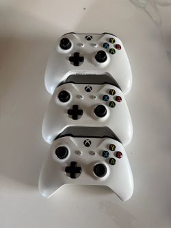 Gaming controllers Prices 💵 in description