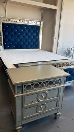 Many Beds Choices only @ FURNITURE LOVE ❤️ Same Day Delivery 🚚