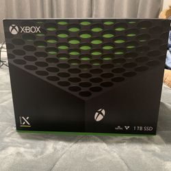 Xbox Series X w/Monitor And Headphones