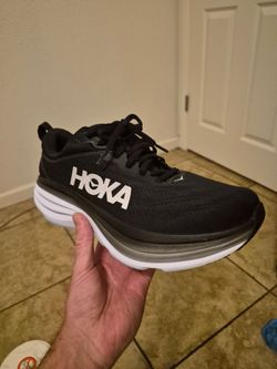 HOKA Bondi 8 Men’s Size 9 WIDE (2E) Black/White - LIKE NEW!