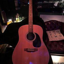 Acoustic With Upgrades (trade Or Cash)