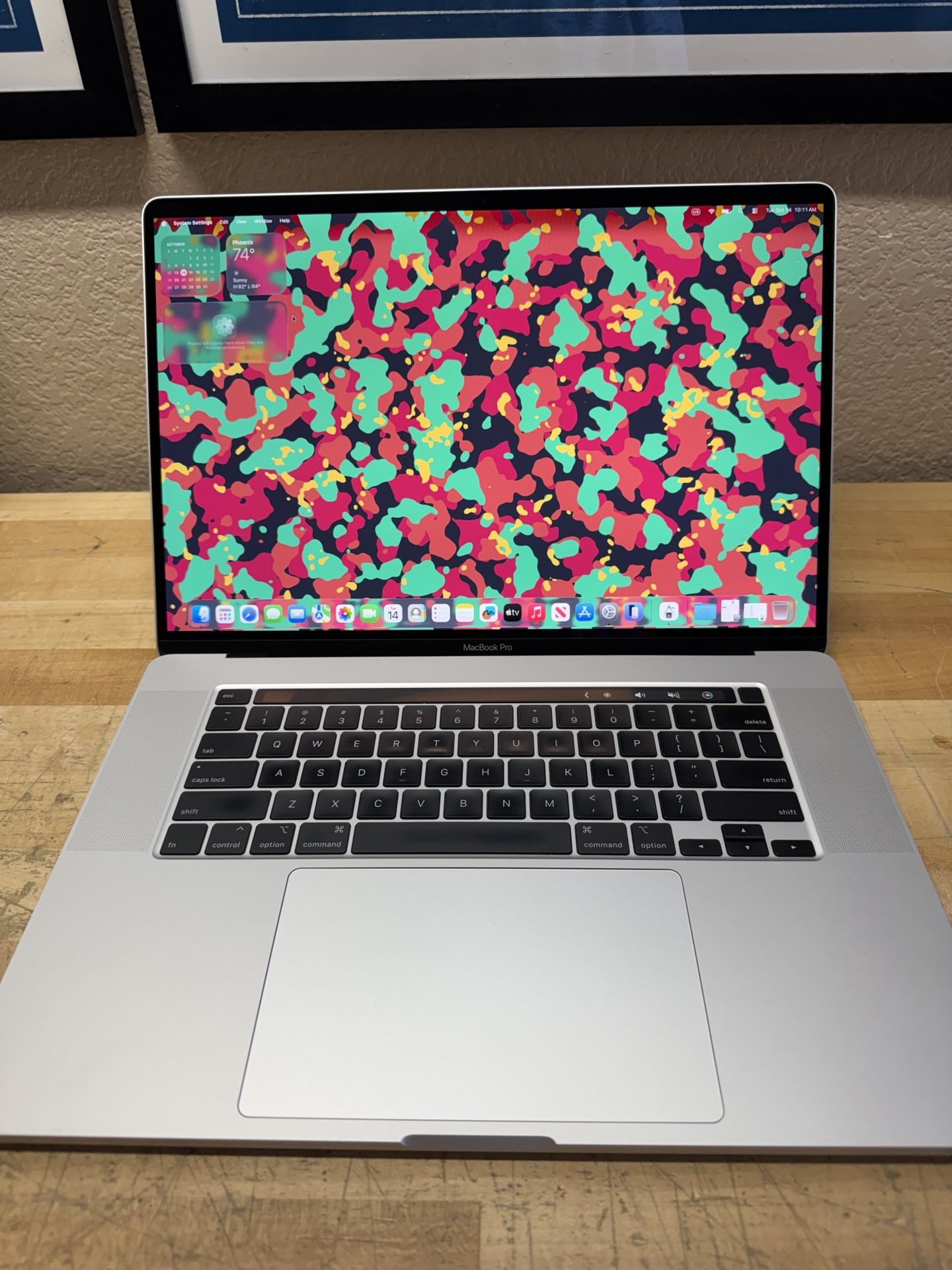 2019 16” MacBook Pro - 2.4 GHz i9 - 32GB - 500GB SSD