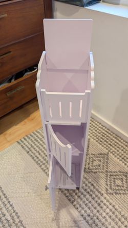 Small wood shelf. Must go by Friday afternoon.