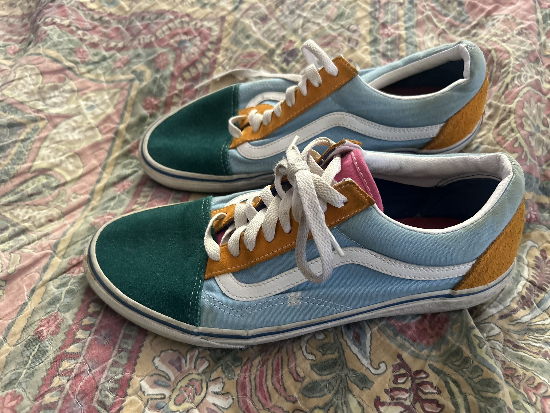 Van's Old Skool (Men's Size 9)