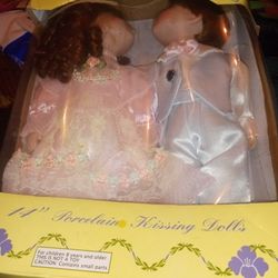 14" Porcelain Kissing Dolls (Vintage)