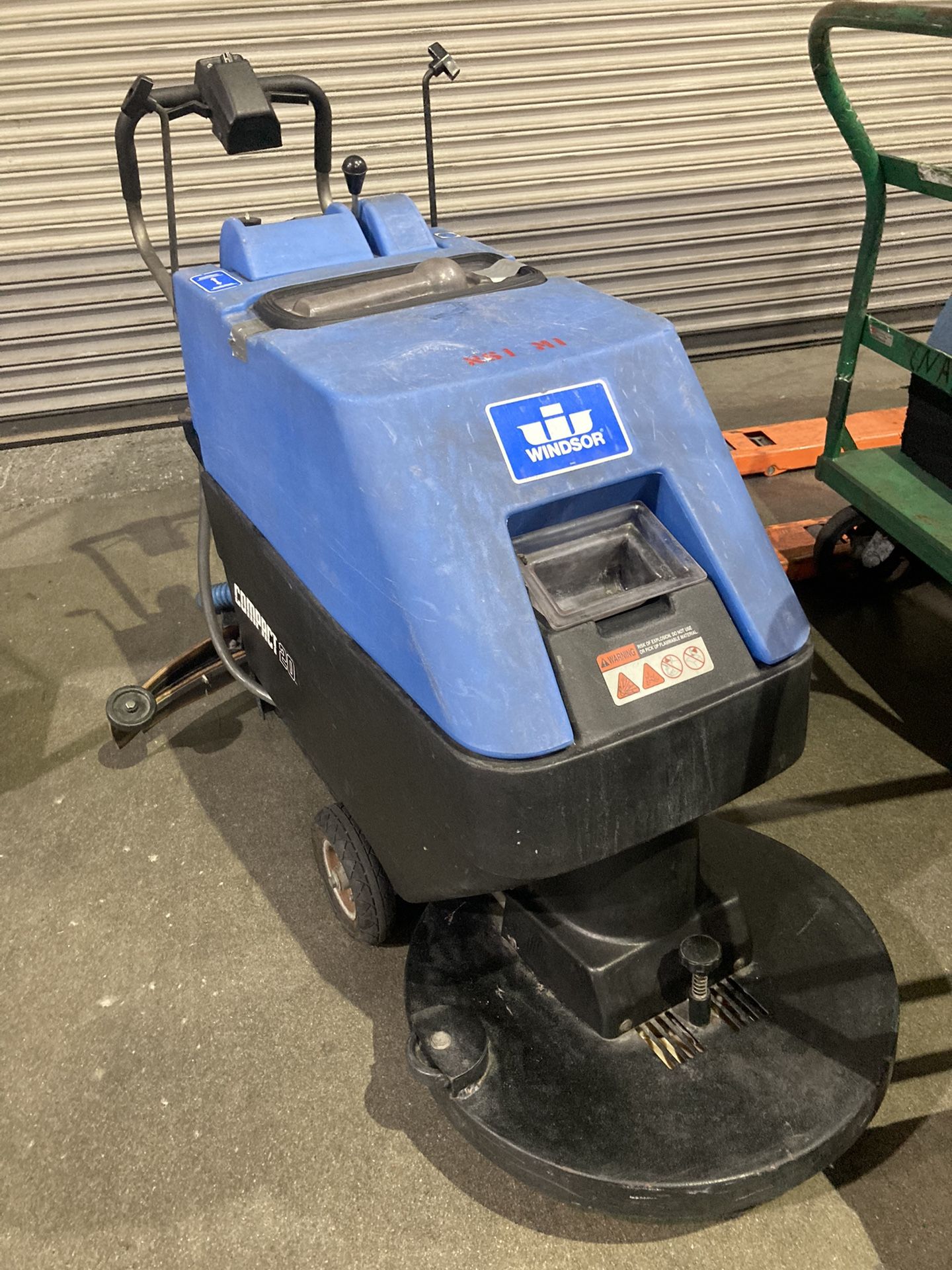 Windsor Compact 20 Scrubber 