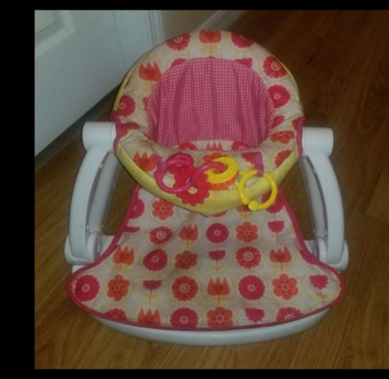 Baby girl sit up chair