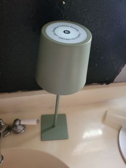 LED Cordless Table Lamp, Rechargeable Battery Desk lamp 3W 5500mAh Battery Operated Stepless Dimming Modern Portable Table Light for Restaurant/Bedroo