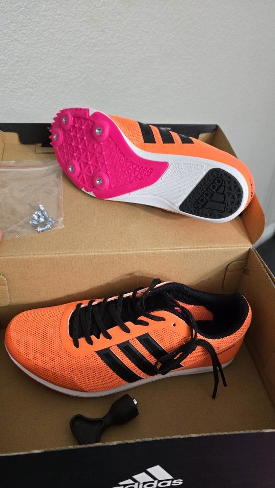 Zapato deportivo $20