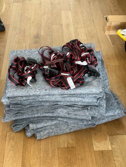 Moving Bundle: 7 Moving Blankets + 4 Husky Ratchet Straps