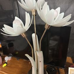 1970s Lotus Flower Lamp 