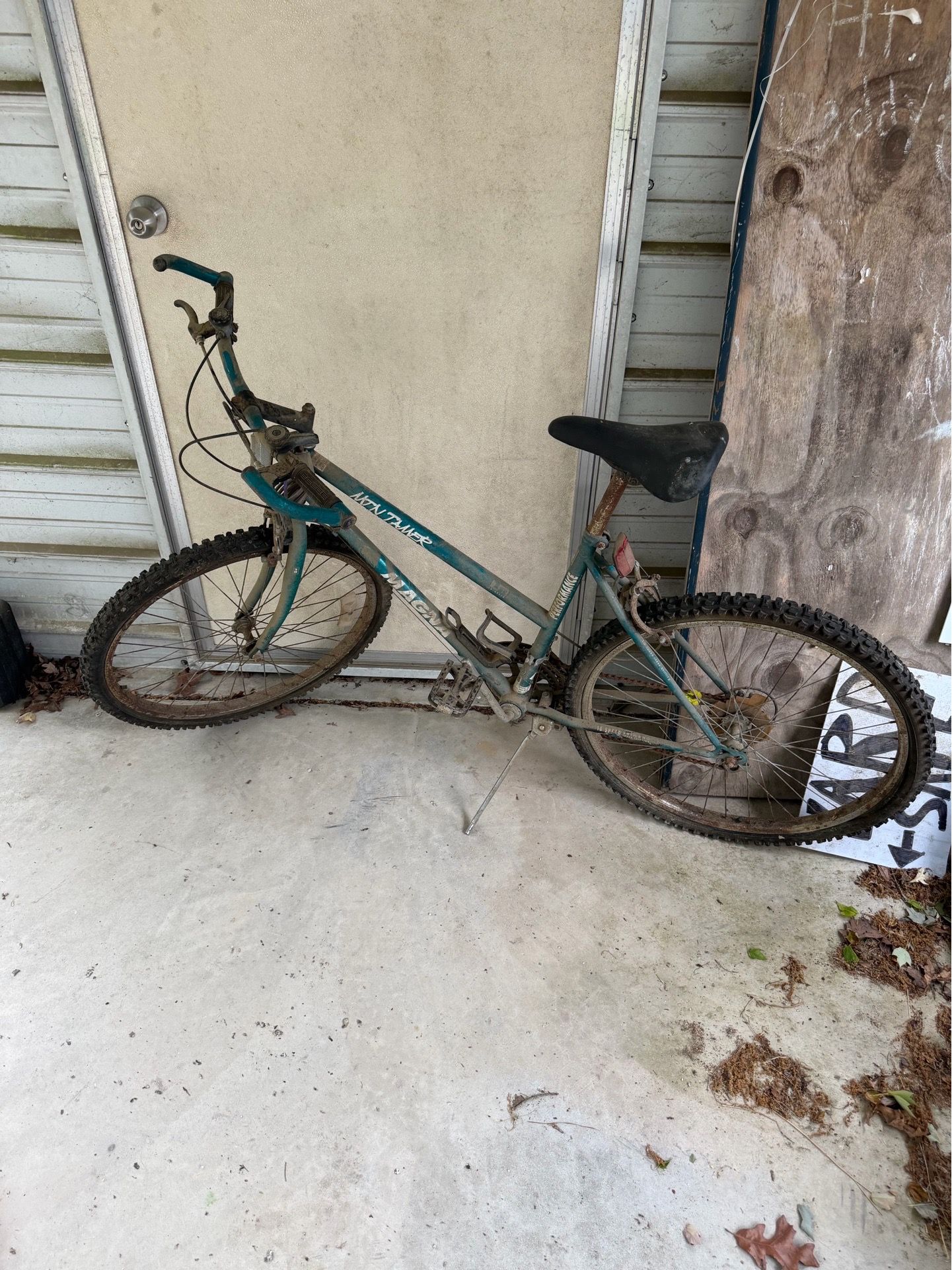 2 Bikes