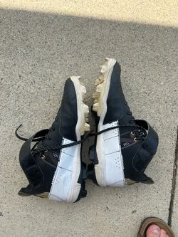 Under Armour High-Top Cleats