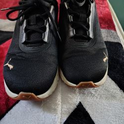 Puma Women Sneakers 