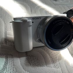 Sony ZV E-10 (barely Used)