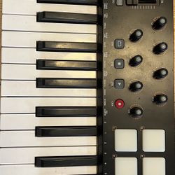 M-audio Oxygen 25