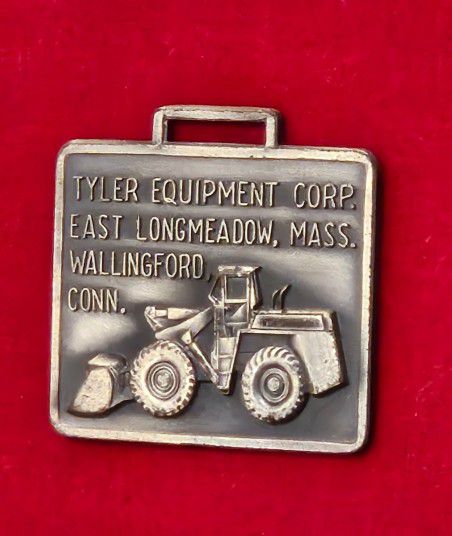 Michigan Tractor Shovel Wheel Loader Metal Pocket Watch Fob Tyler Equipment Corp