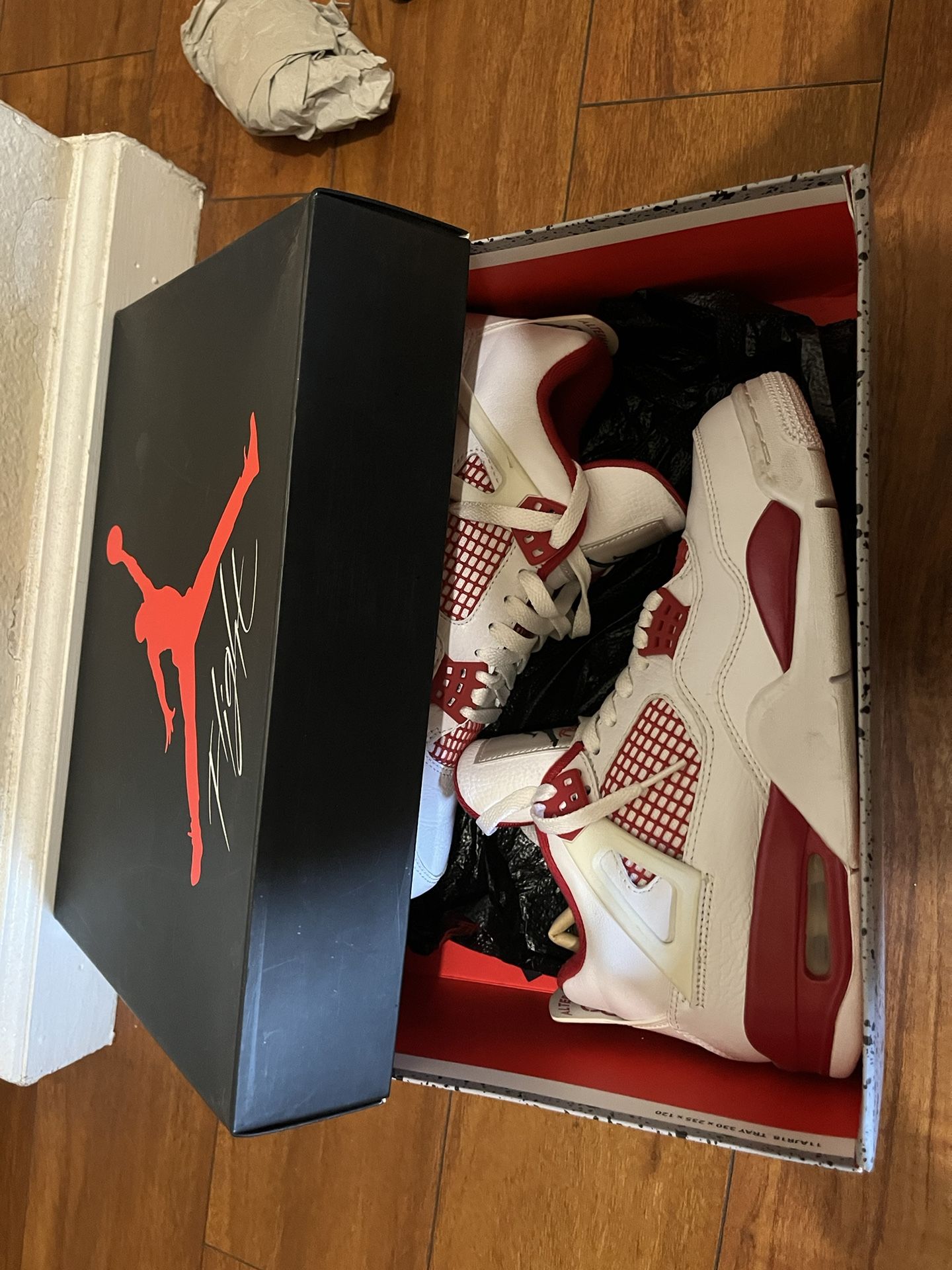 Air Jordan 4 Retro ‘Alternate 89’