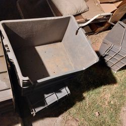 5-Heavy Duty Plastic Stackable Boxes 📦 