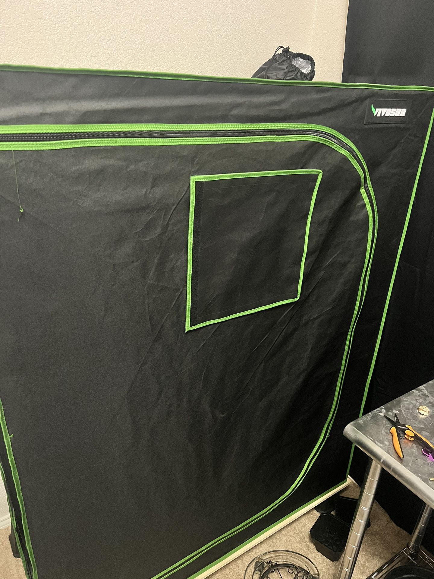 Full Indoor Grow Setup – Tents, Lights, Fans (Mars Hydro & Spider Farmer)
