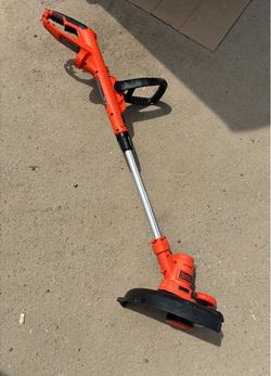 Black+Decker Electric String Trimmer