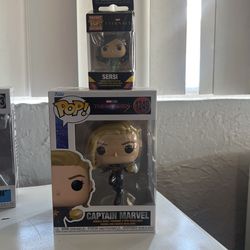 Funko pop Captain Marvel And Sersi Eternals