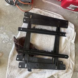 2013  FRS Seat Hardware Driver side 