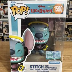 LIMITED ONLY 9500 PIECE SOLD OUT Stitch w/ Headphones Funko Pop #1590 Disney LE
