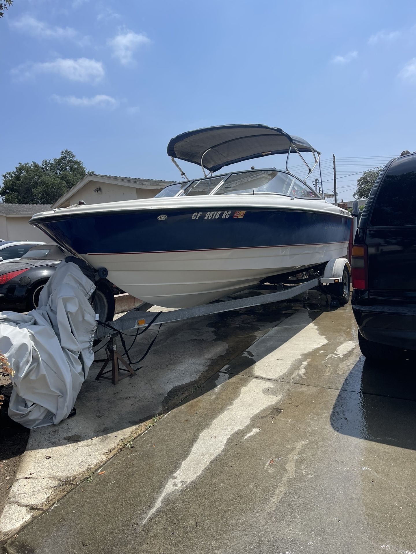 2005 Bayliner 215 I/O