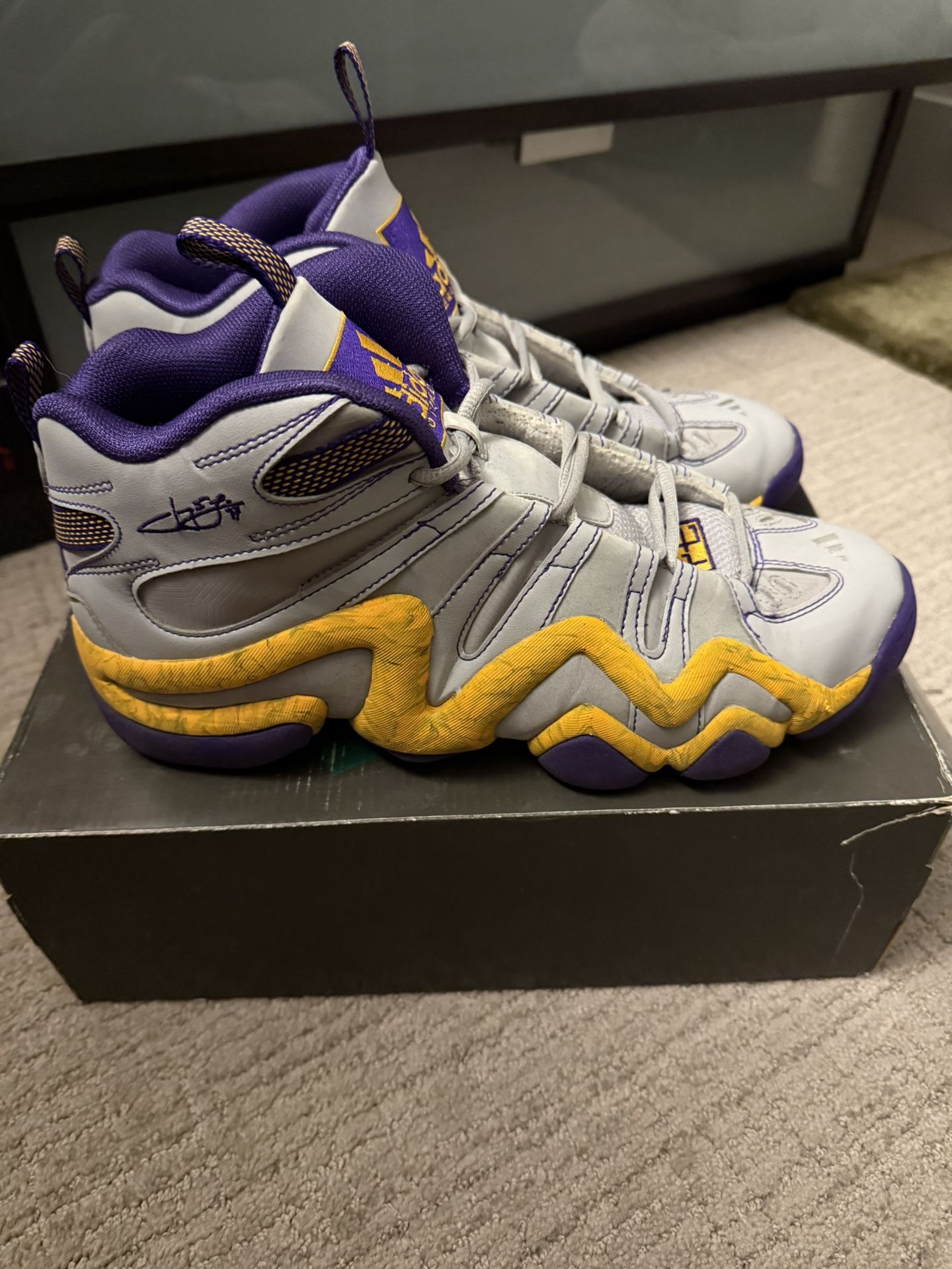 Adidas Crazy 8 Jeremy Lin’s