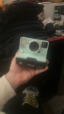 polaroid camera