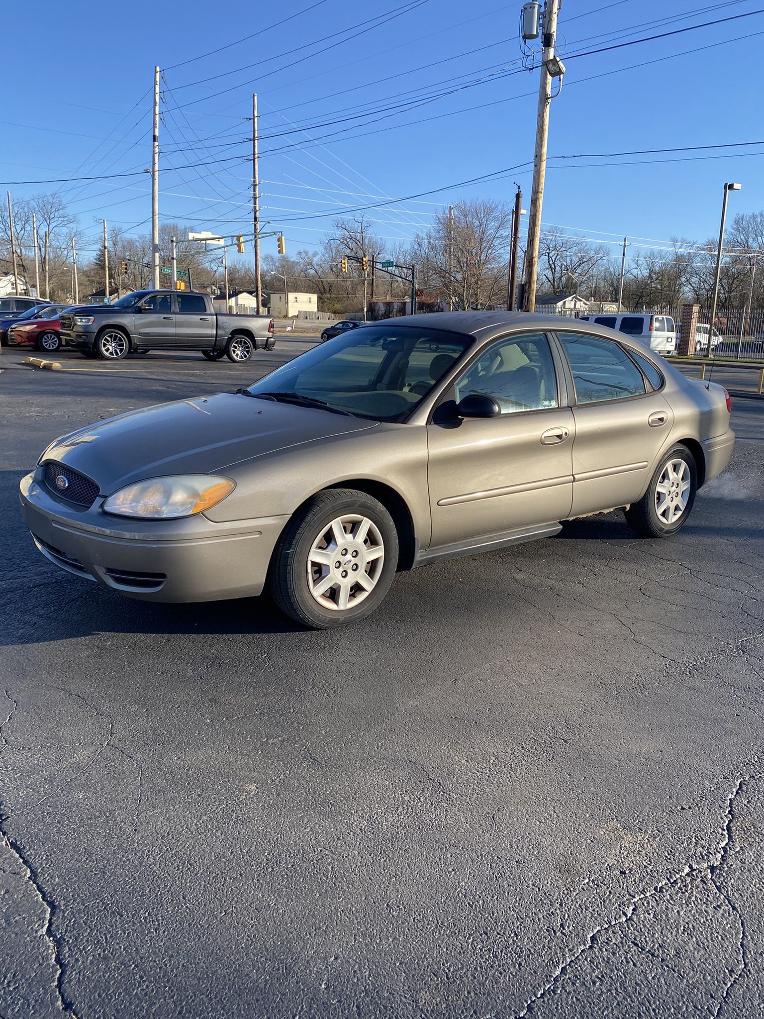 2006 Ford Taurus