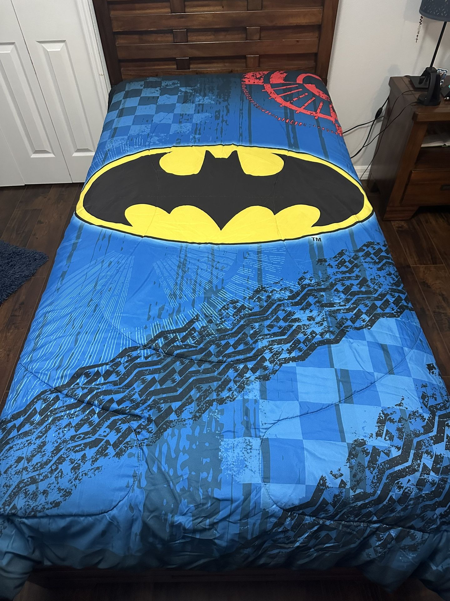 Reversible Batman Twin Bedding Set