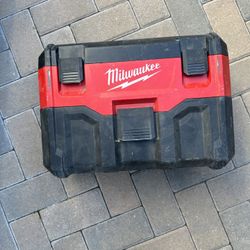 Milwaukee Cordless Vaccum