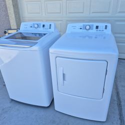 INSIGNIA WHASER and ELECTRIC DRYER SET IN VERY GOOD CONDITION,  BOTH WORKS PERFECTLY 