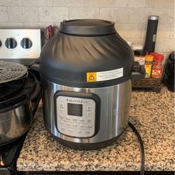 Instant Pot Duo crisp + Air Fryer 