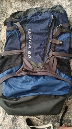 North face Terra 60 Verticool for Sale in Fullerton, CA - OfferUp