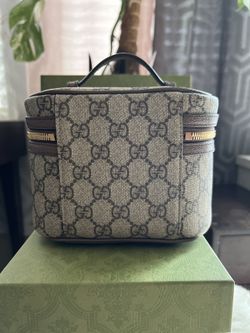 Authentic Gucci Ophidia Vanity Case for Sale in Fairfield CA OfferUp