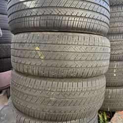 Vendo 255/50/R20 Bridgesstone Las 4 Llantas Por $170