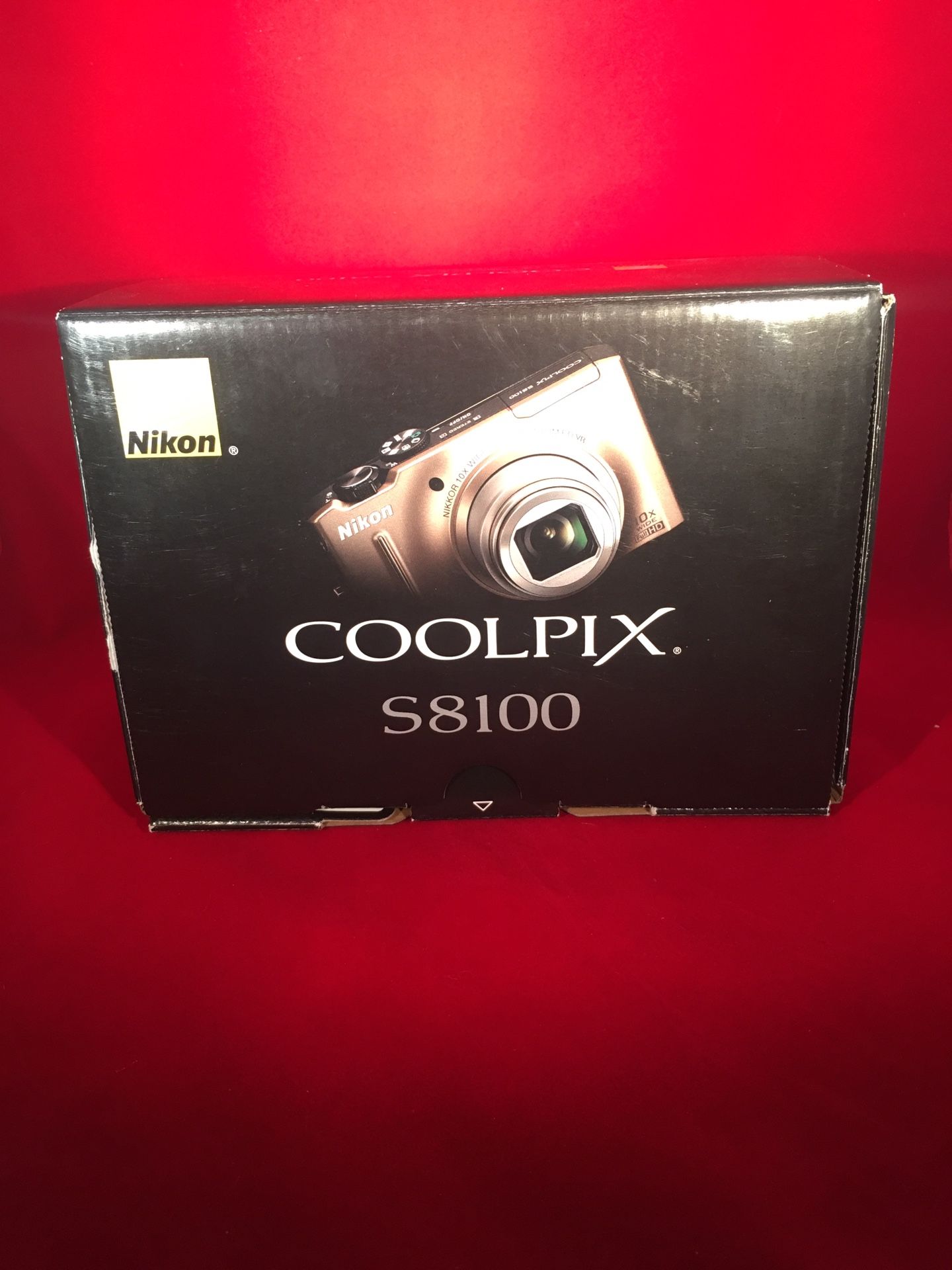 Nikon Coolpix S8100 + BOX AND ACCESSORIES