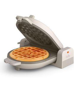 Flip-n-Store Waffle Maker