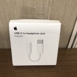 Brand New Apple USB-C to Headphone Jack Adapter 