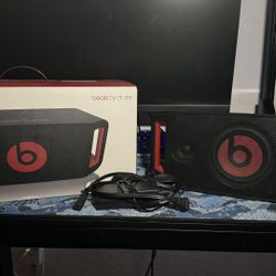 Beats By Dr. Dre Beatbox Portable Bluetooth Speaker - Black & Red