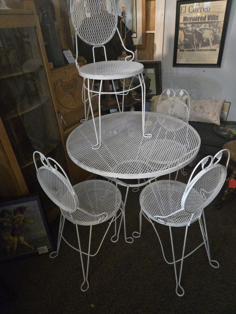 Patio Set